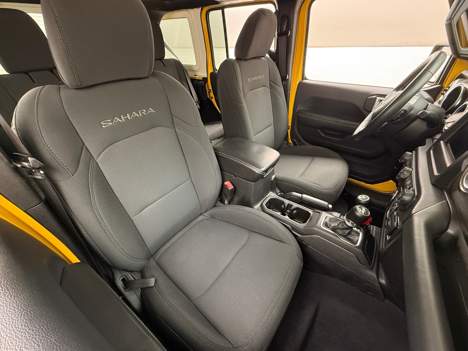 Thumbnail: 2019 Jeep Wrangler - 2