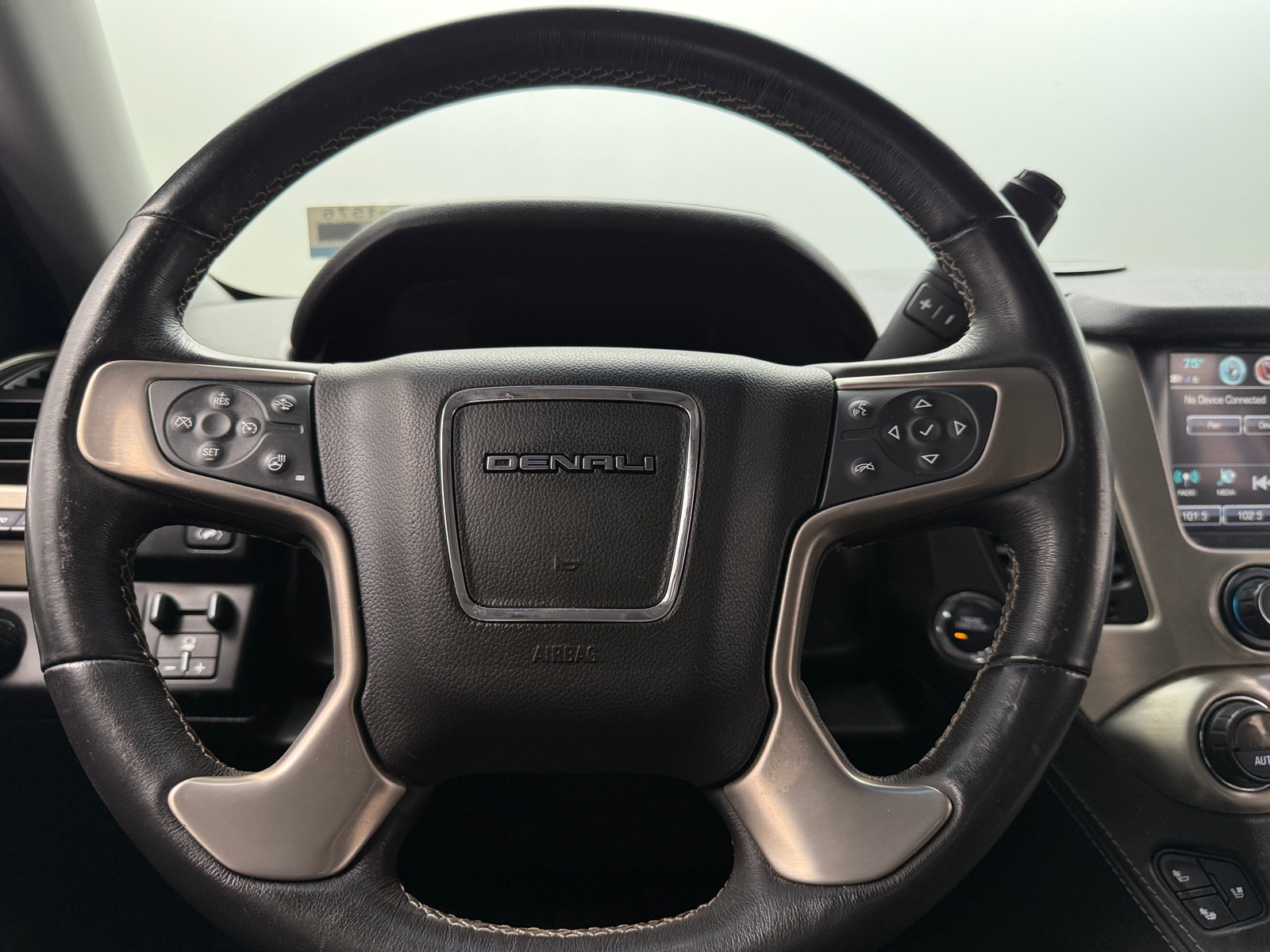 Thumbnail: 2018 GMC Yukon - 4