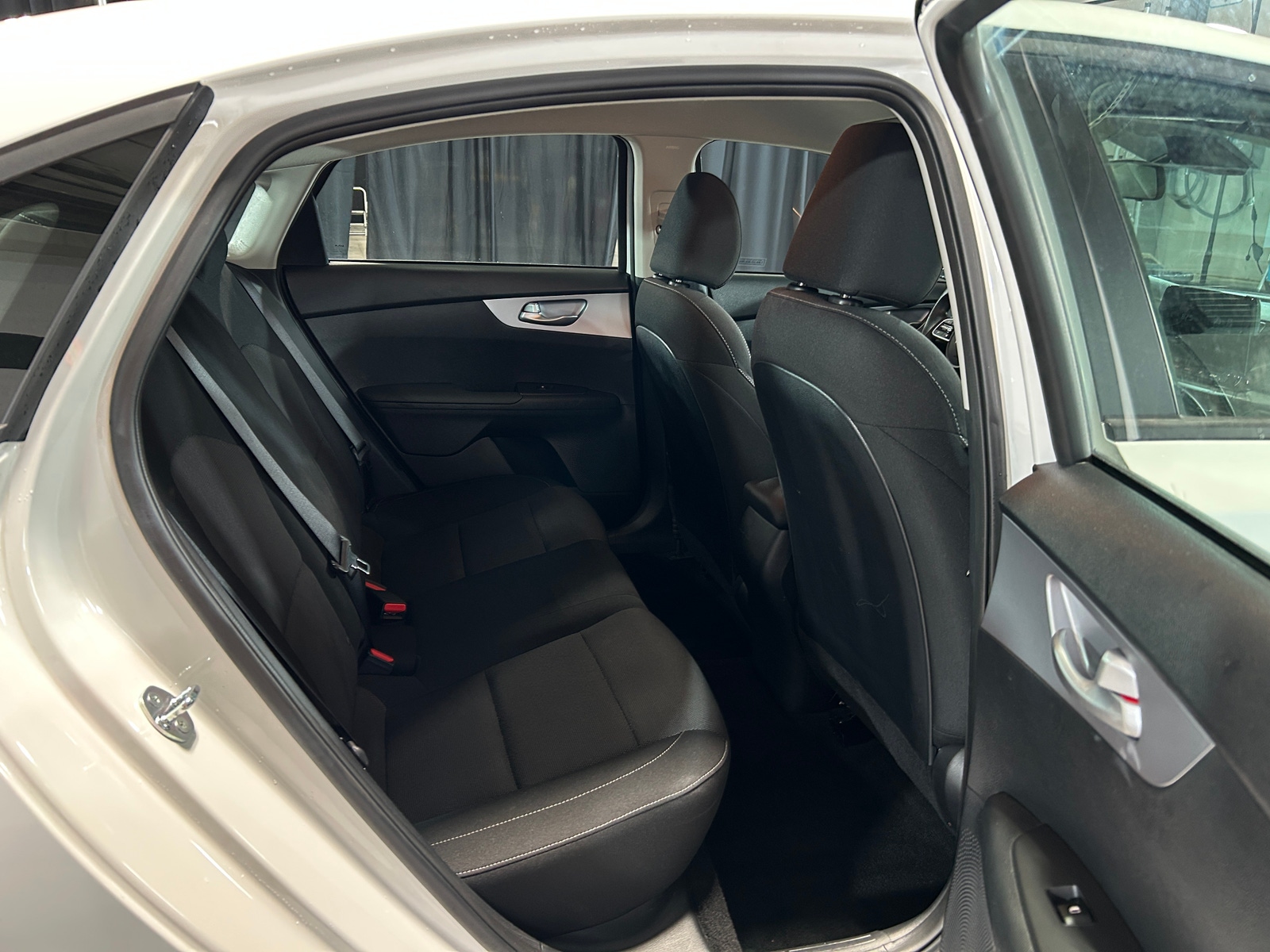 Thumbnail: 2024 Kia Forte - 6