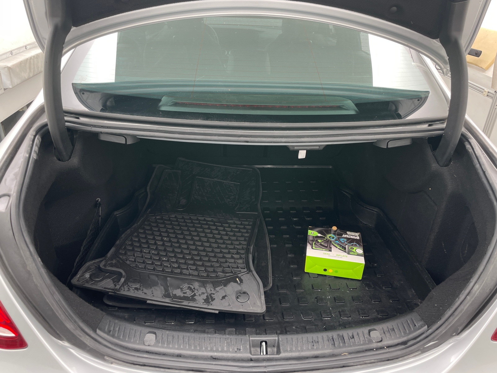 Thumbnail: 2019 Mercedes-Benz E-Class - 6