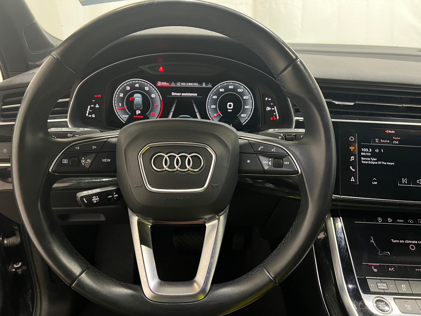 Thumbnail: 2022 Audi Q7 - 4