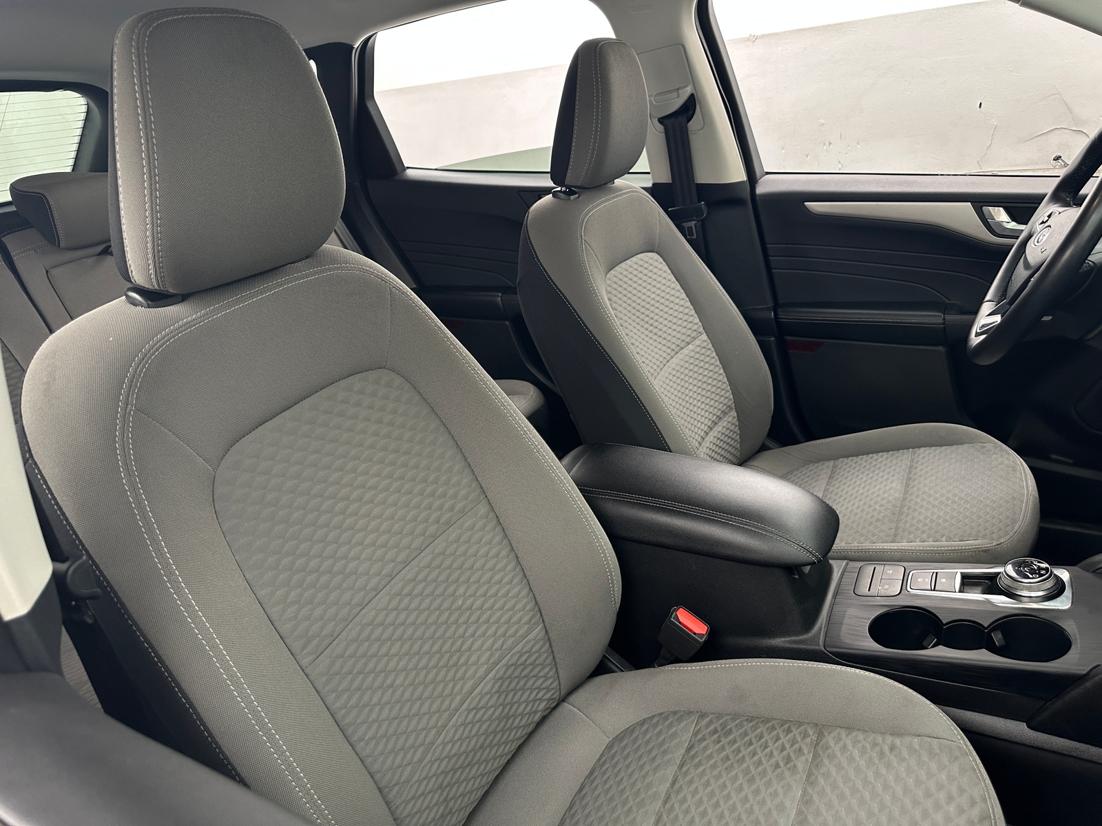 Thumbnail: 2021 Ford Escape - 2