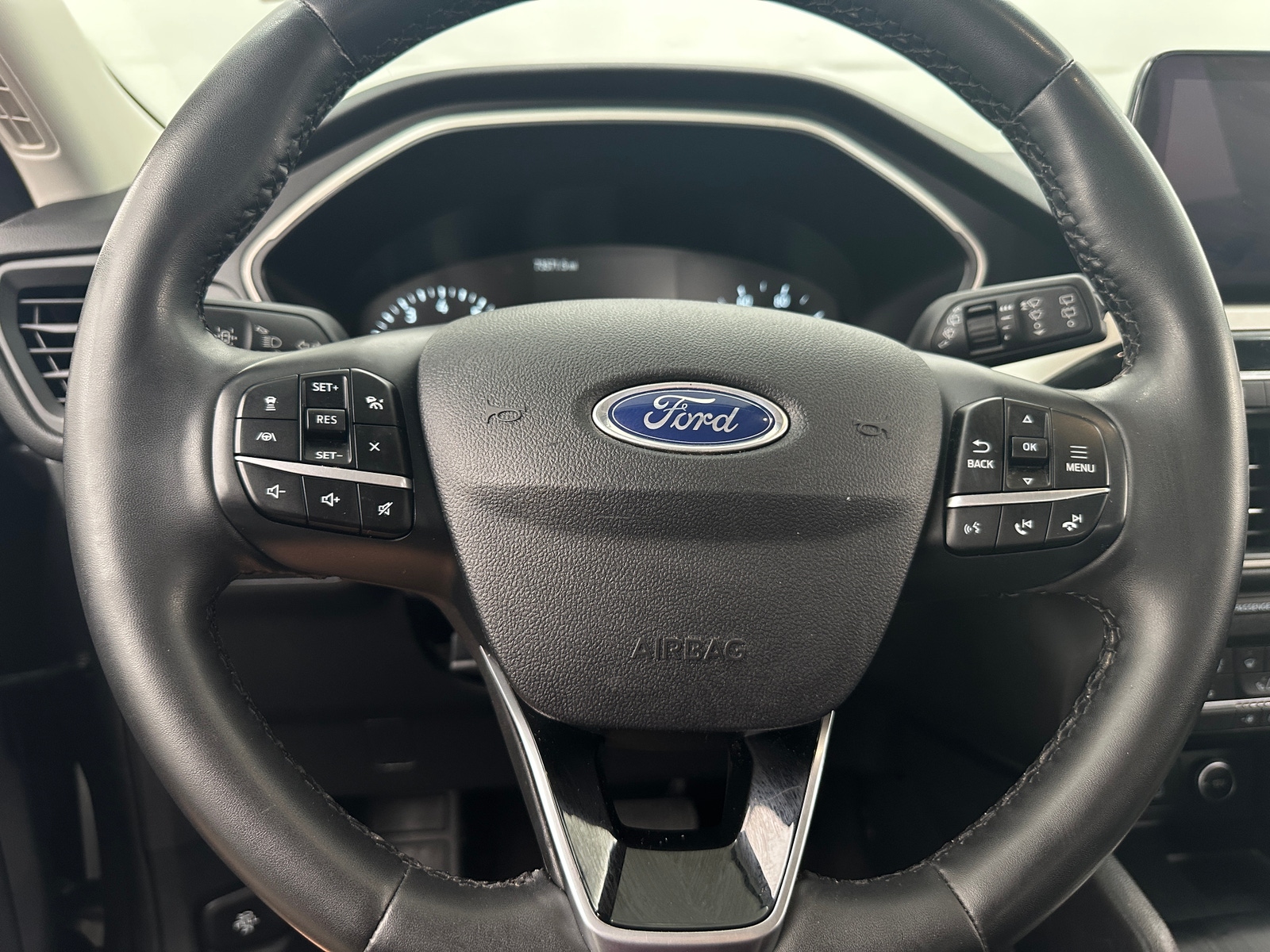Thumbnail: 2021 Ford Escape - 5