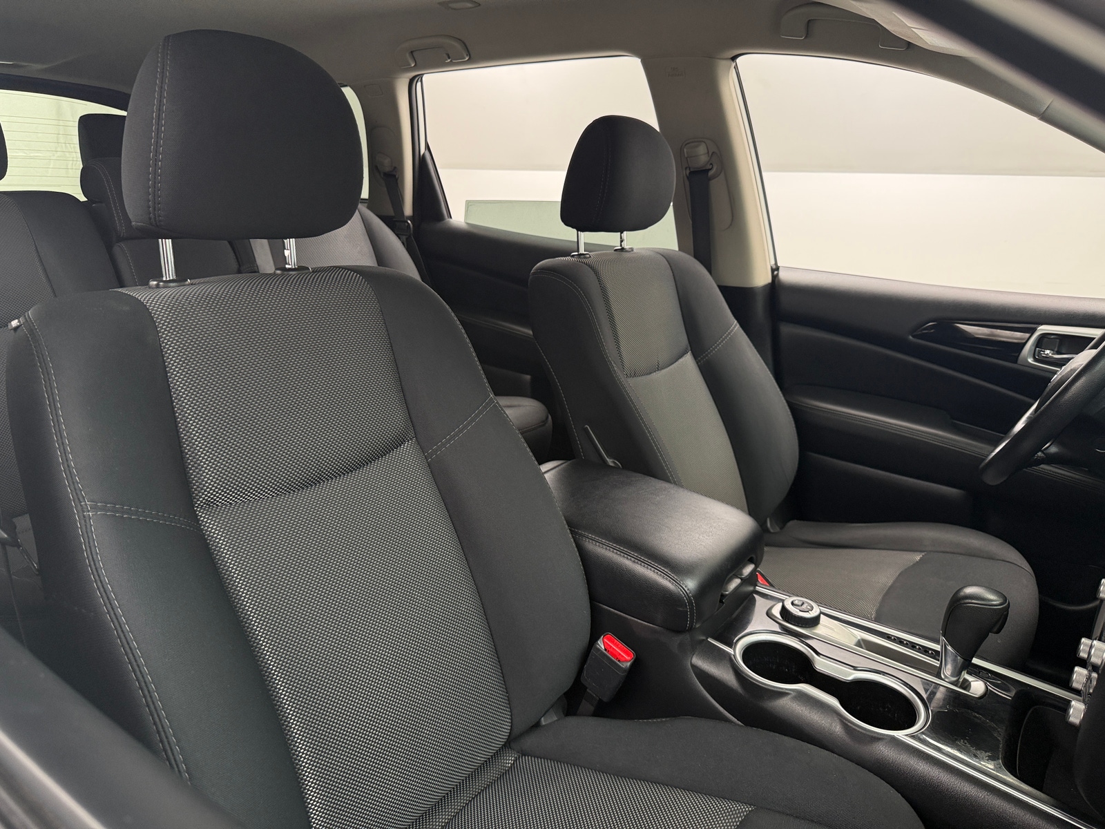 Thumbnail: 2019 Nissan Pathfinder - 2