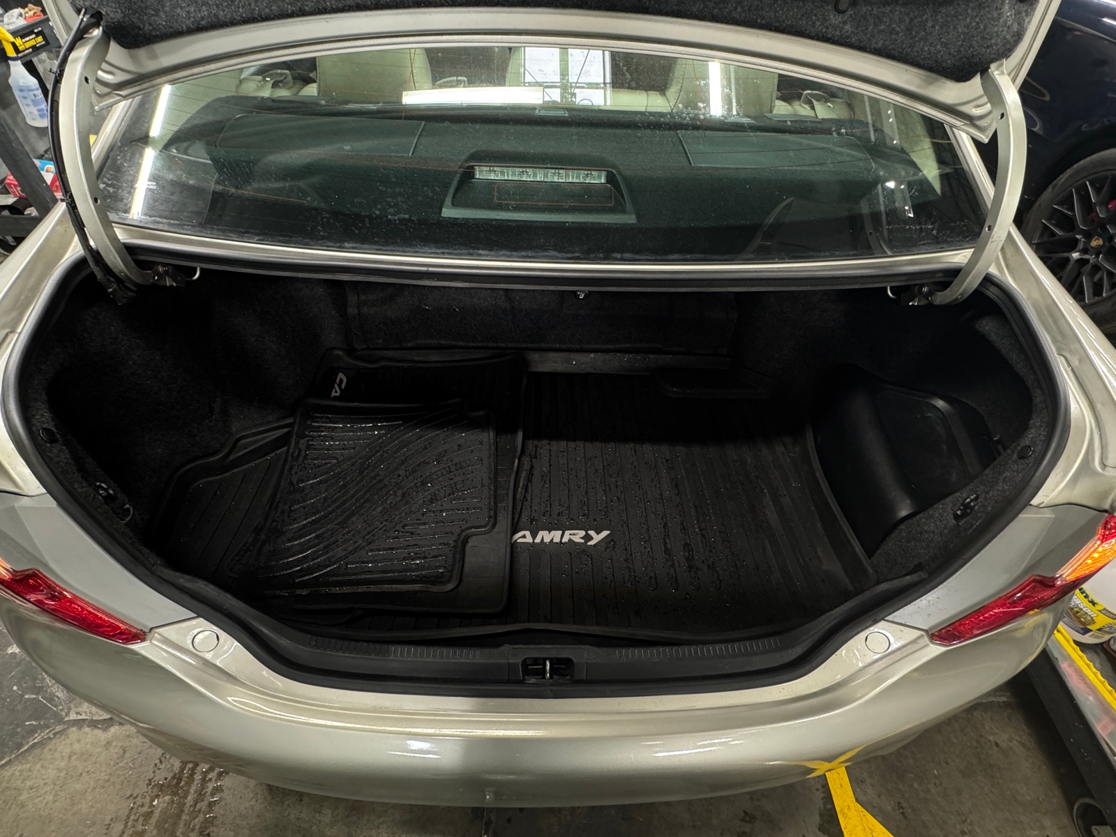 Thumbnail: 2014 Toyota Camry - 7