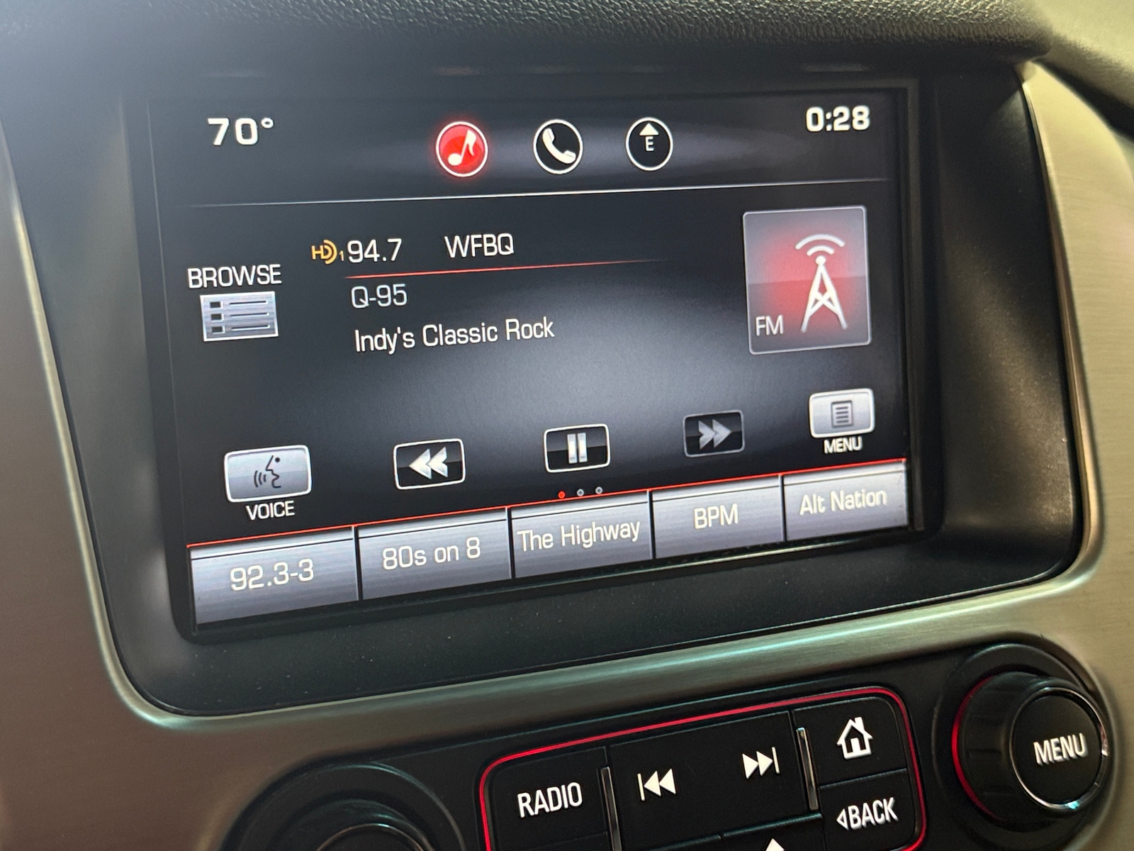 Thumbnail: 2015 GMC Yukon - 3