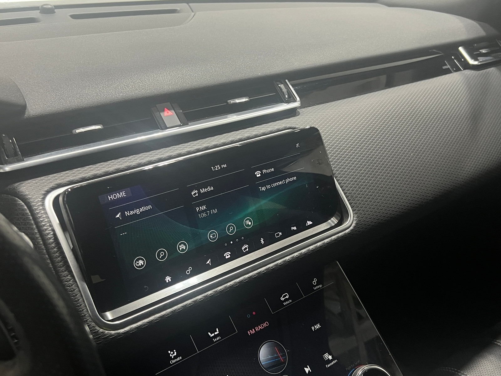 Thumbnail: 2018 Land Rover Range Rover Velar - 3