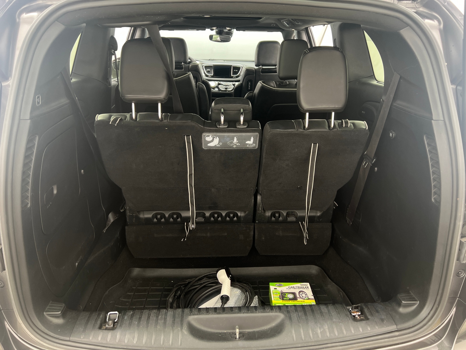 Thumbnail: 2019 Chrysler Pacifica - 6