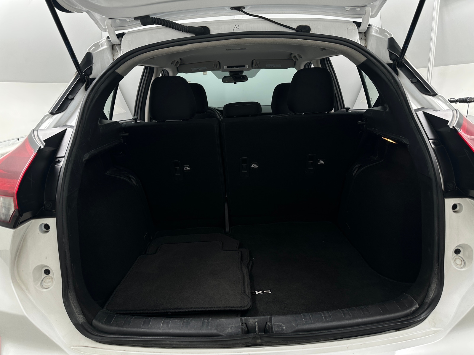 Thumbnail: 2022 Nissan Kicks - 7