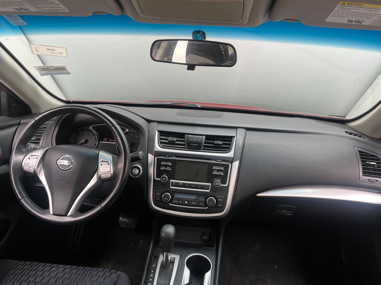 Thumbnail: 2017 Nissan Altima - 3
