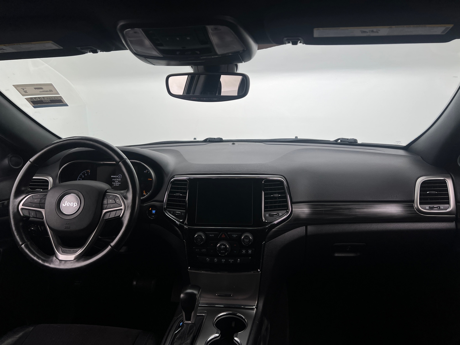 Thumbnail: 2020 Jeep Grand Cherokee - 3