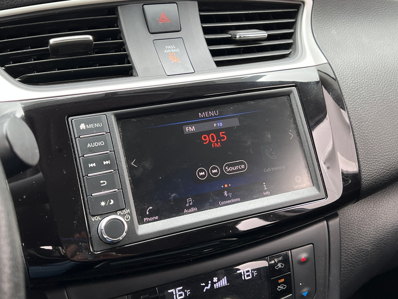 Thumbnail: 2019 Nissan Sentra - 4