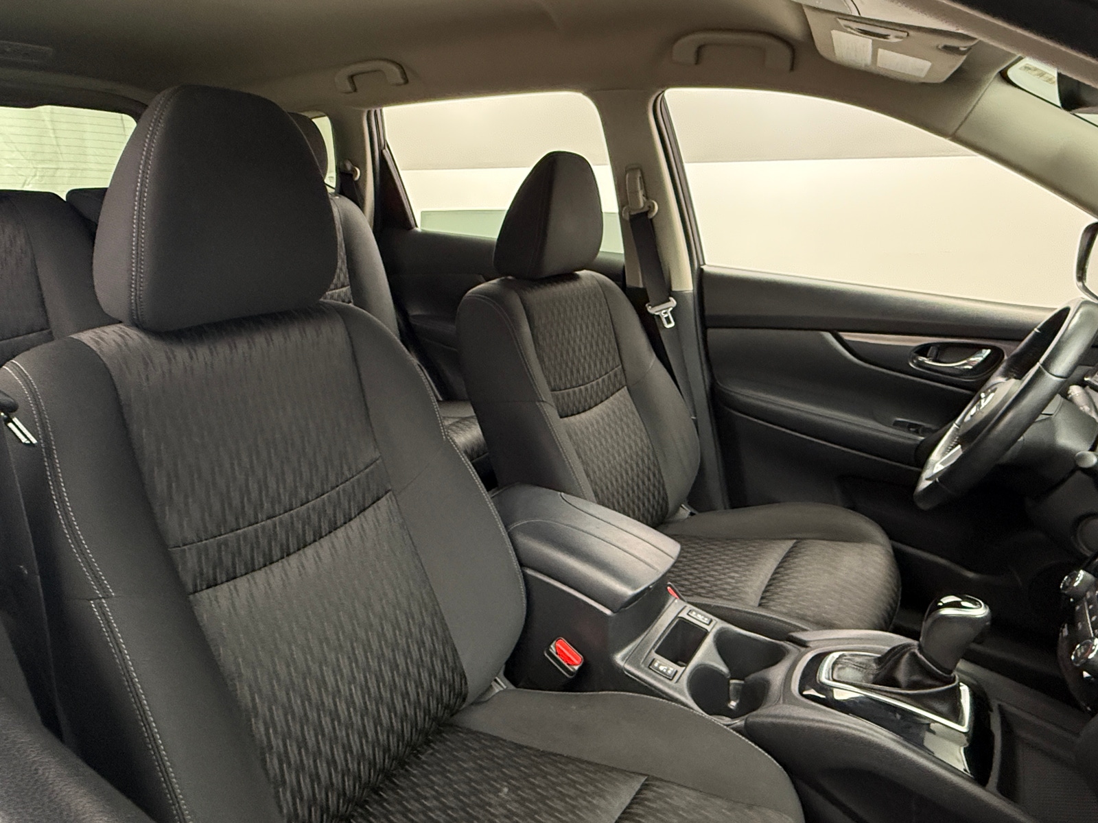 Thumbnail: 2020 Nissan Rogue - 2