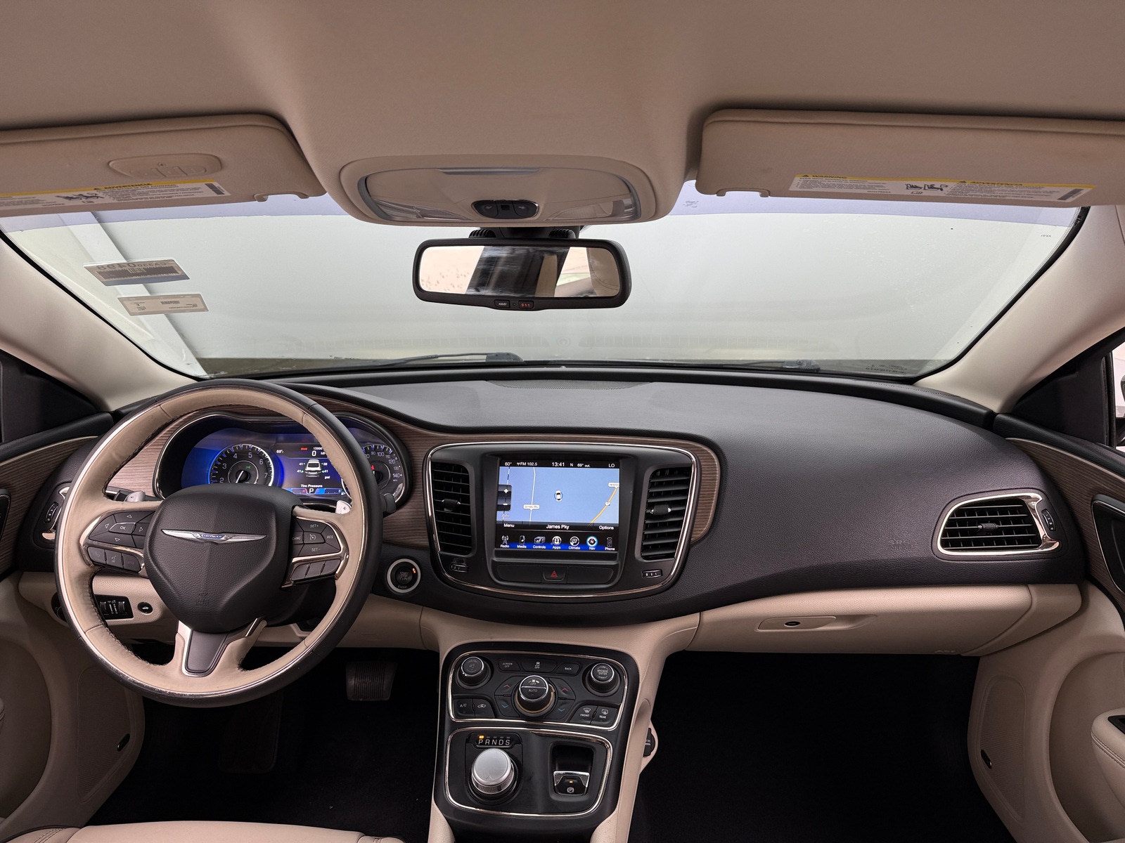 Thumbnail: 2015 Chrysler 200 - 2