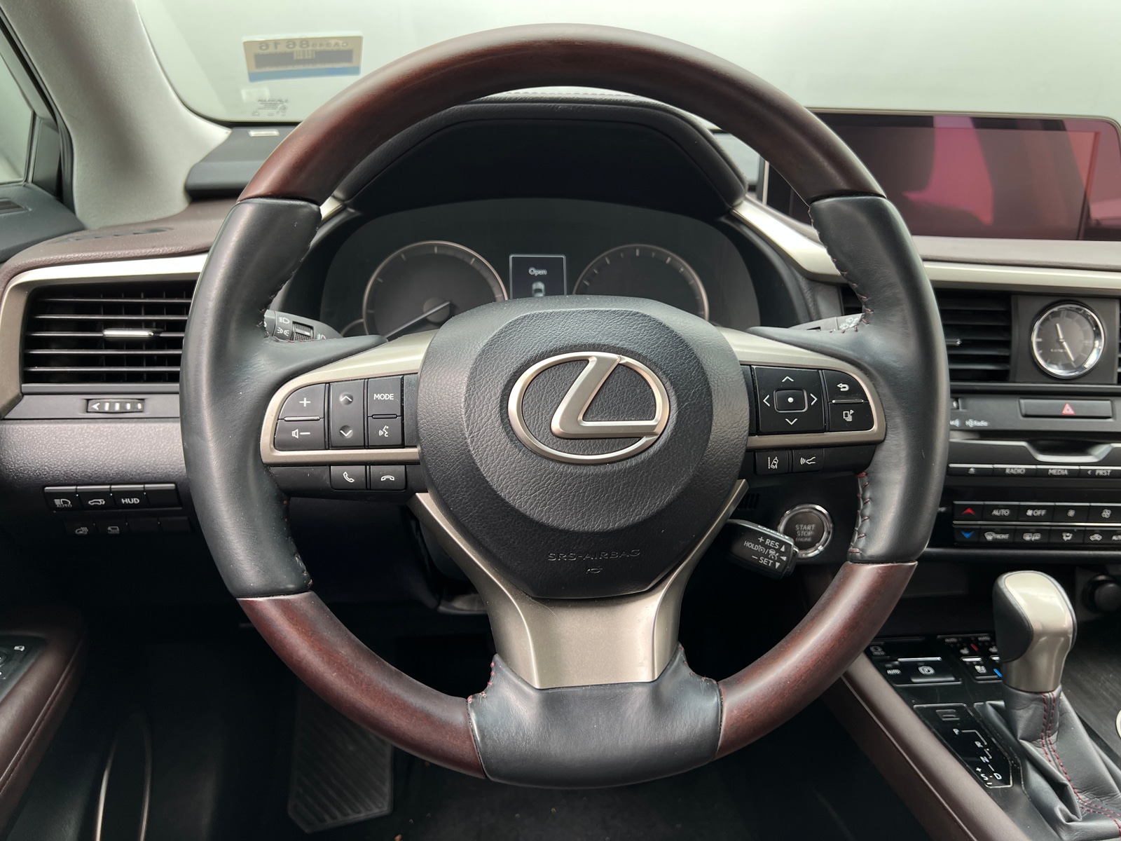 Thumbnail: 2019 Lexus RX - 4