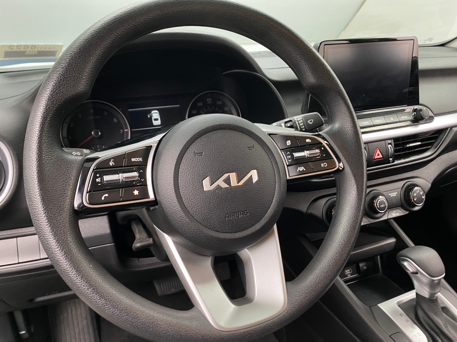 Thumbnail: 2024 Kia Forte - 5
