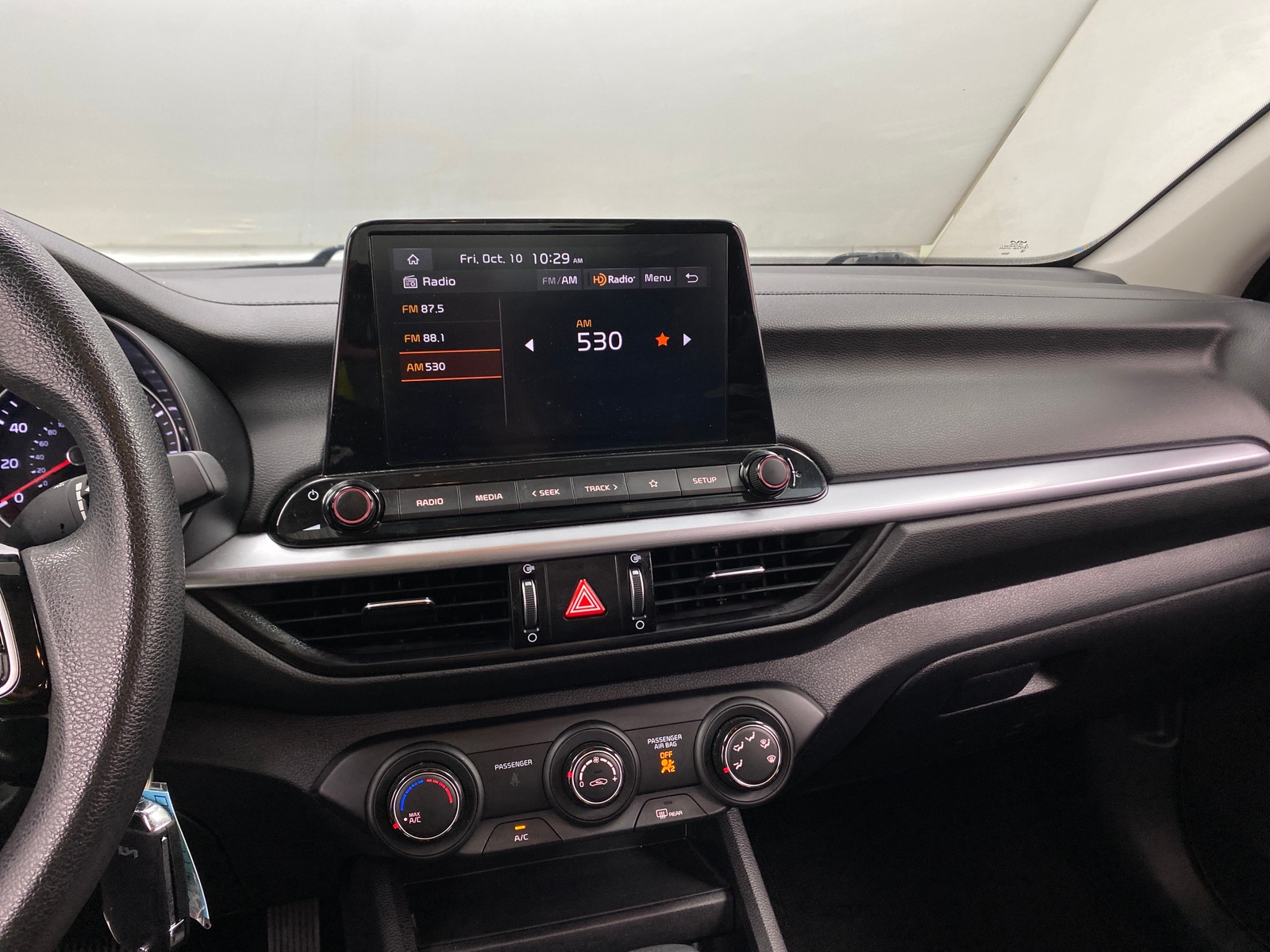 Thumbnail: 2024 Kia Forte - 4