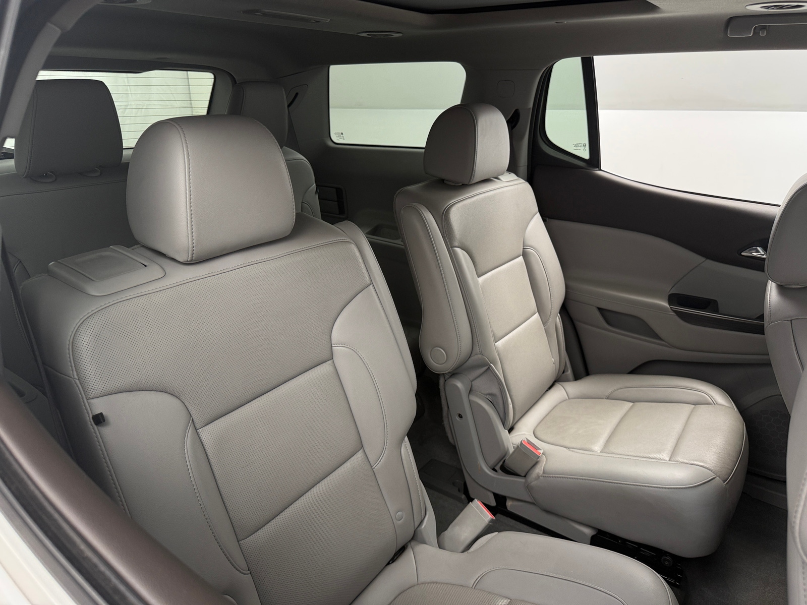 Thumbnail: 2023 GMC Acadia - 5