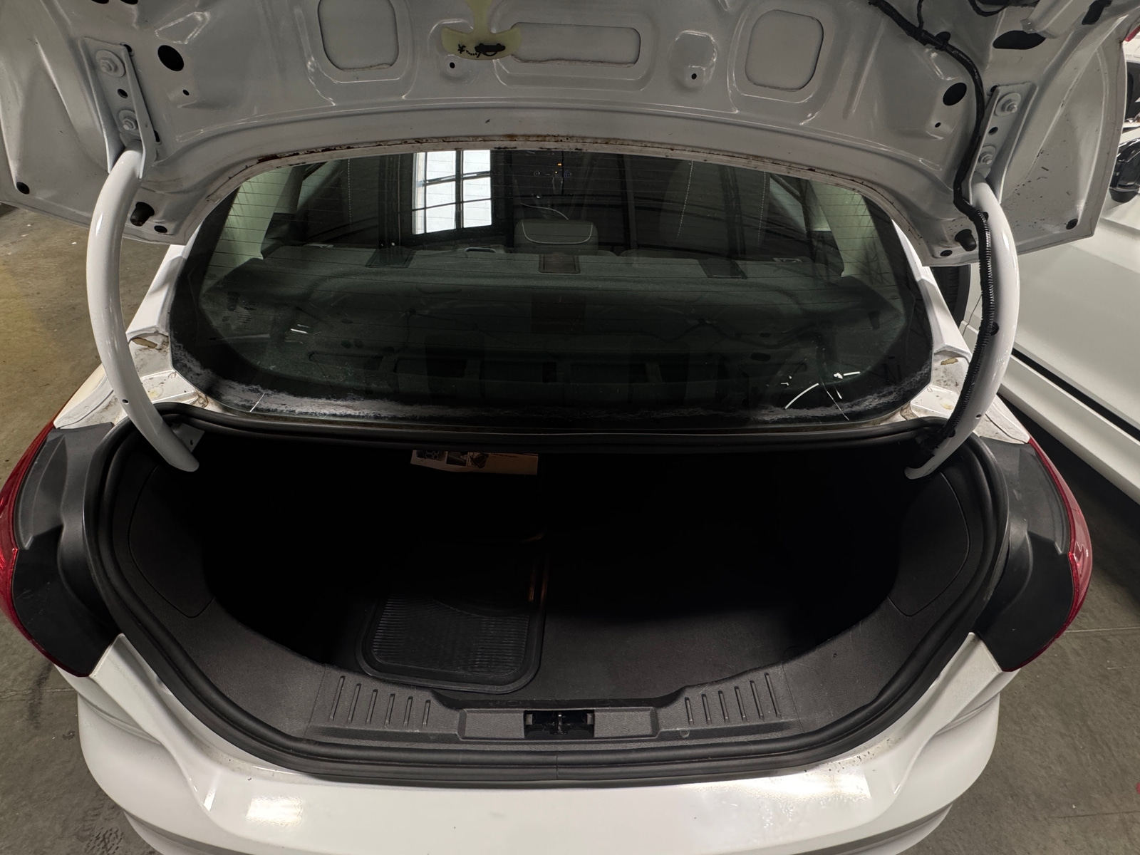 Thumbnail: 2015 Ford Focus - 7