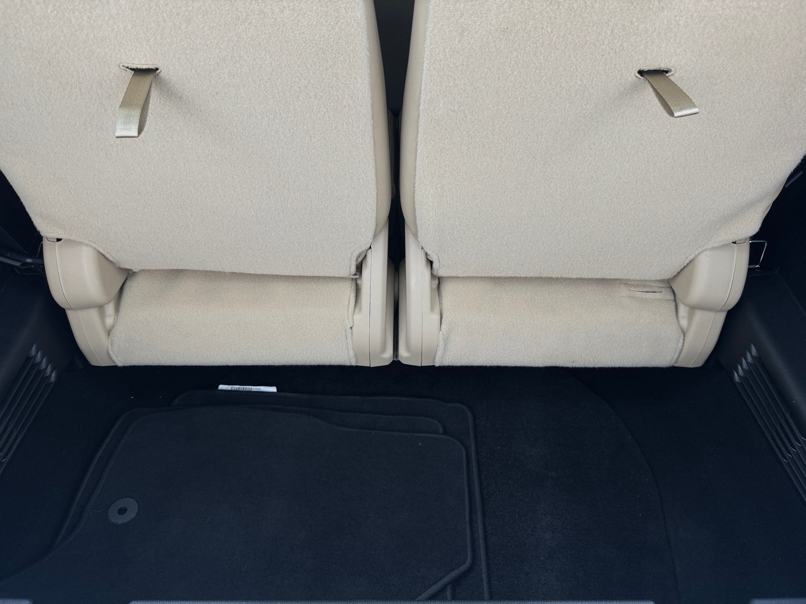 Thumbnail: 2017 Ford Explorer - 6