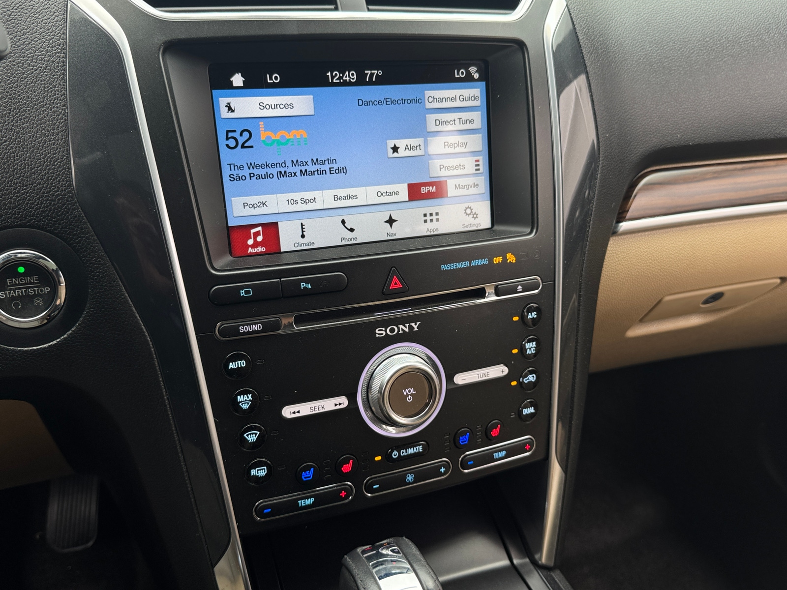 Thumbnail: 2017 Ford Explorer - 3