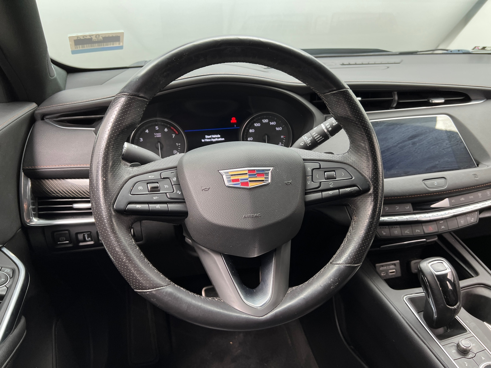 Thumbnail: 2019 Cadillac XT4 - 4