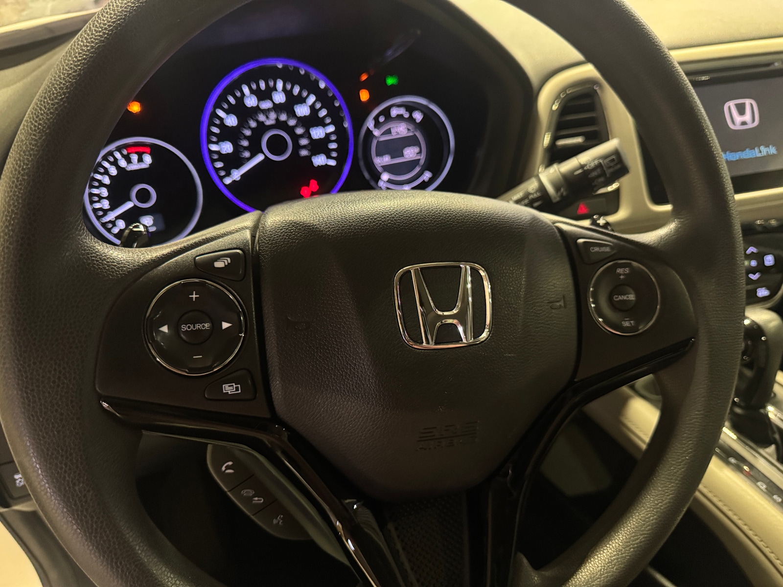 Thumbnail: 2016 Honda HR-V - 5