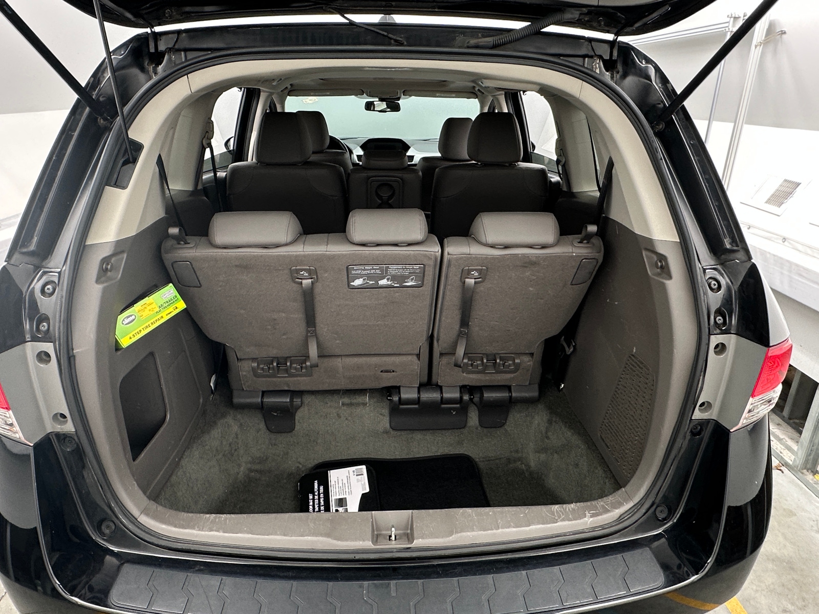 Thumbnail: 2017 Honda Odyssey - 6