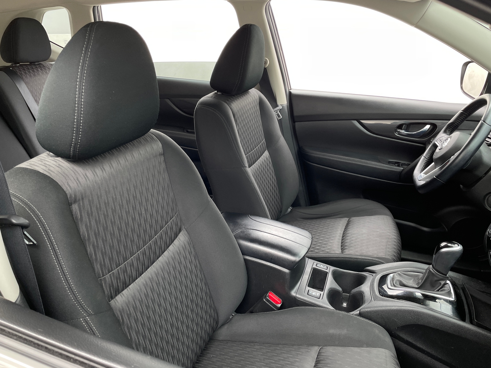 Thumbnail: 2020 Nissan Rogue - 2
