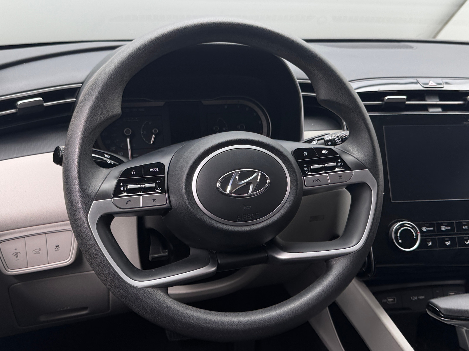 Thumbnail: 2023 Hyundai Tucson - 5