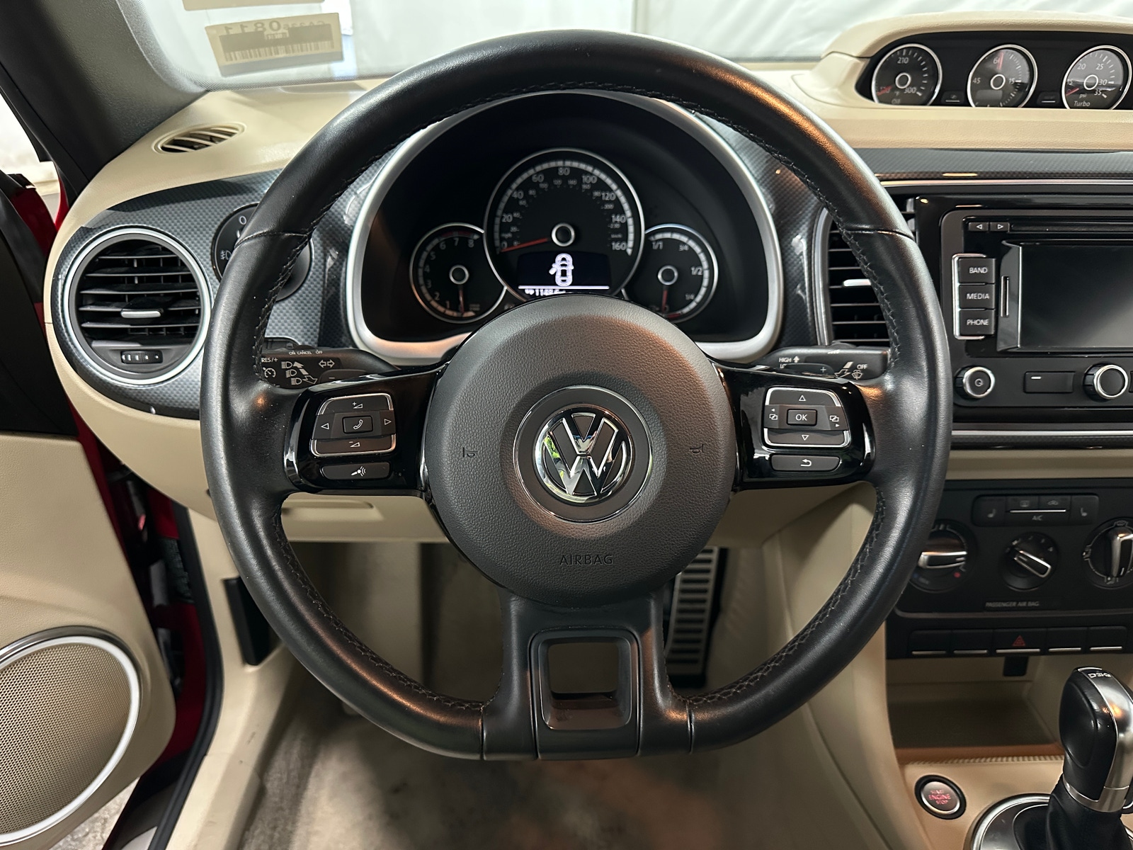 Thumbnail: 2013 Volkswagen Beetle - 5