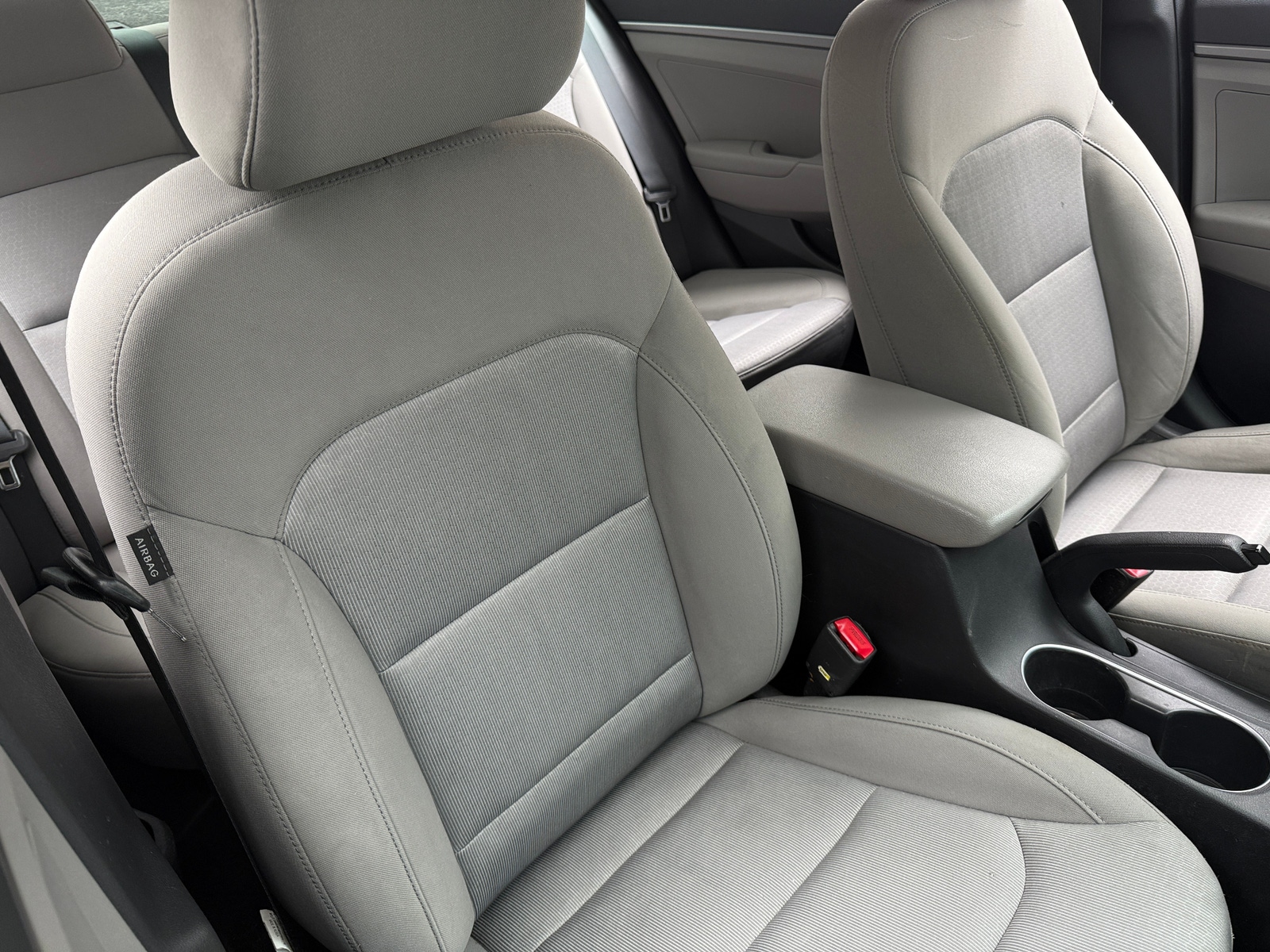 Thumbnail: 2017 Hyundai Elantra - 2