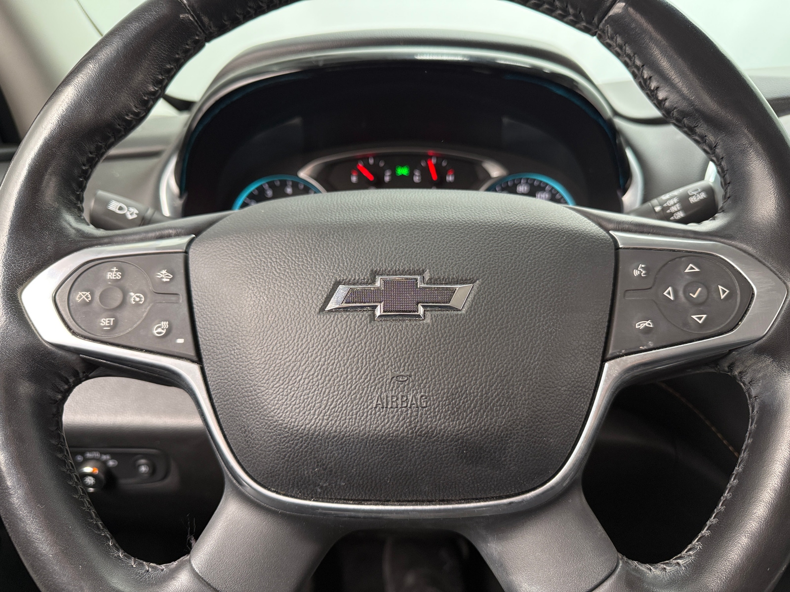 Thumbnail: 2020 Chevrolet Traverse - 4