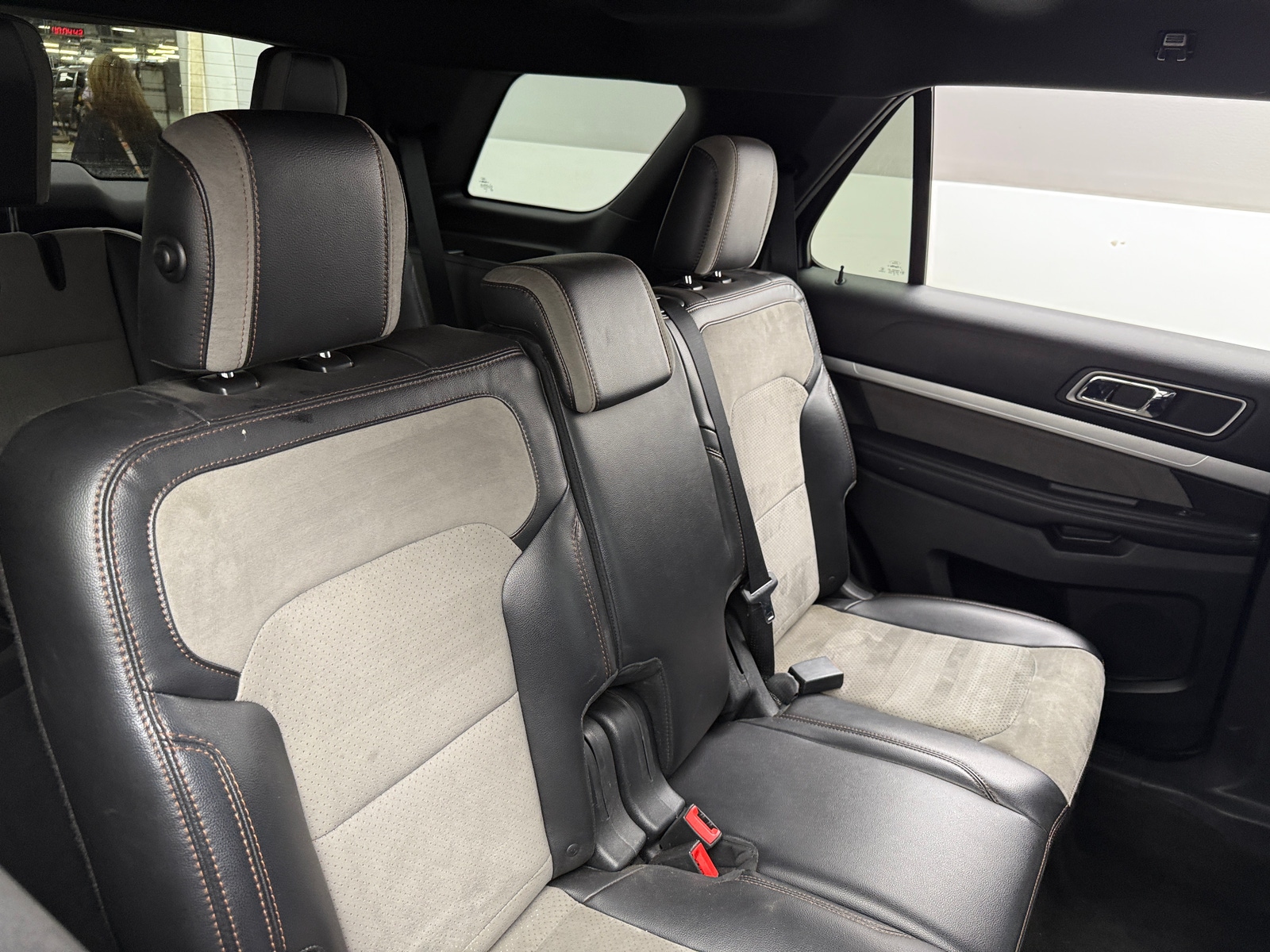 Thumbnail: 2017 Ford Explorer - 6