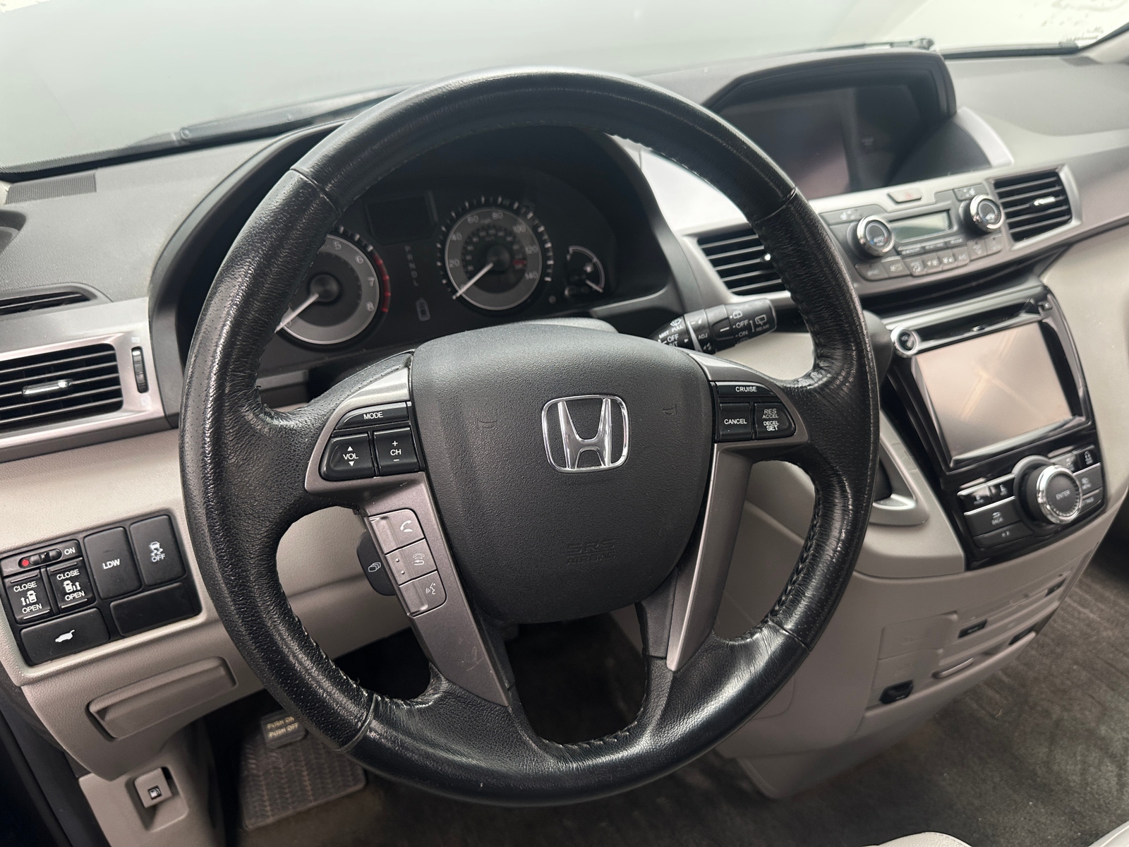Thumbnail: 2014 Honda Odyssey - 4