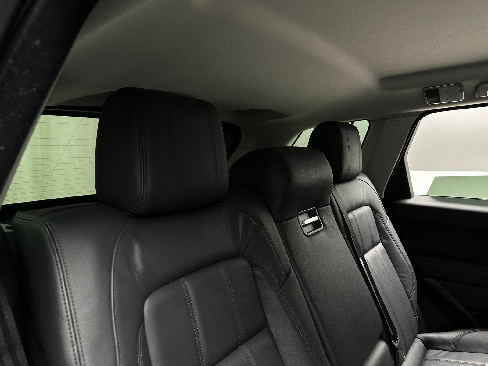 Thumbnail: 2021 Land Rover Range Rover Sport - 5