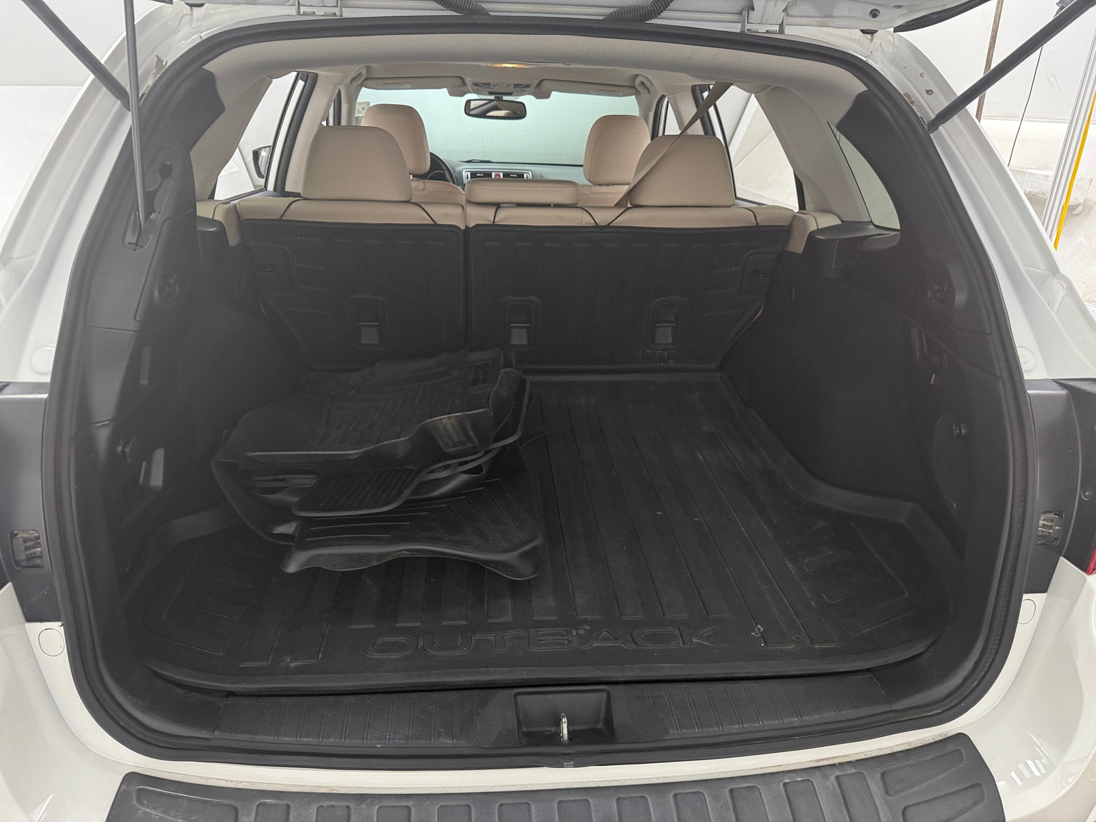 Thumbnail: 2016 Subaru Outback - 6