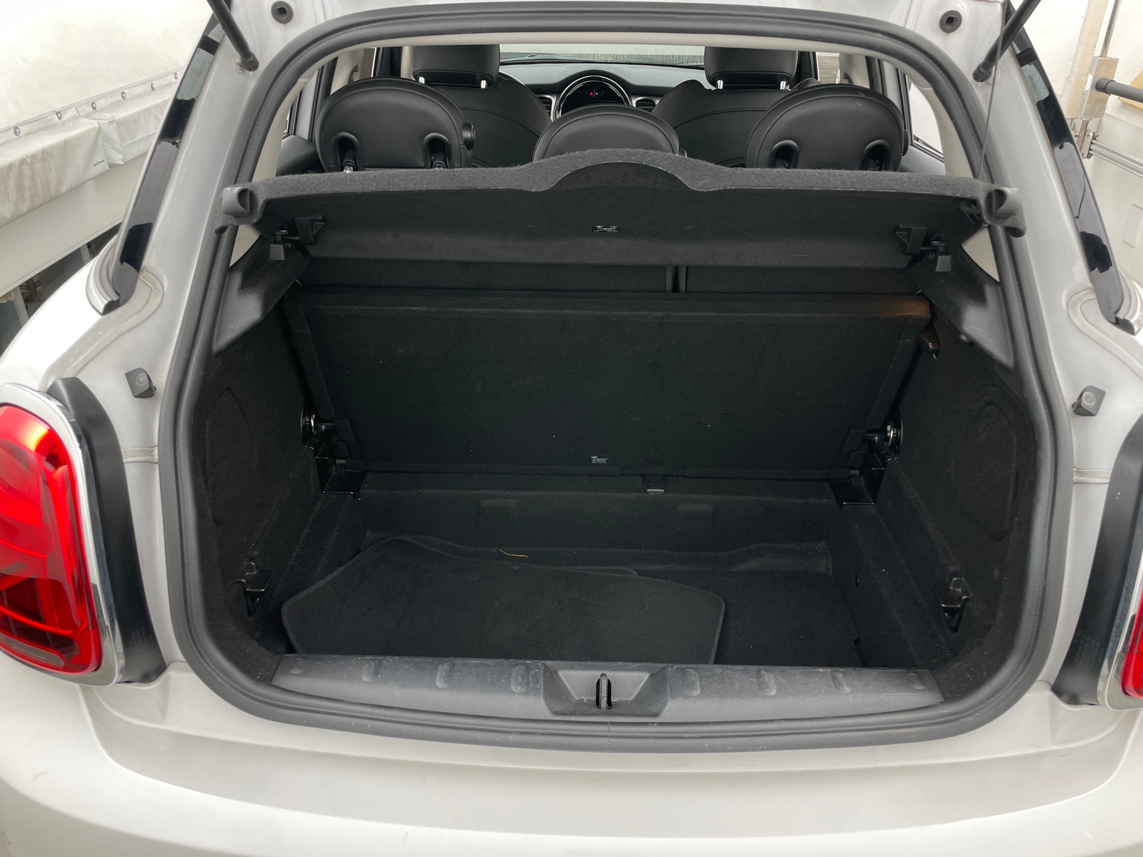 Thumbnail: 2024 MINI Cooper Hardtop - 6