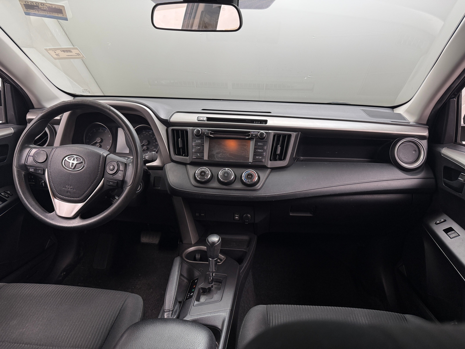 Thumbnail: 2017 Toyota RAV4 - 3