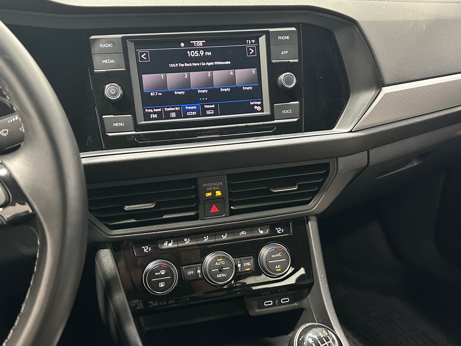 Thumbnail: 2021 Volkswagen Jetta - 4