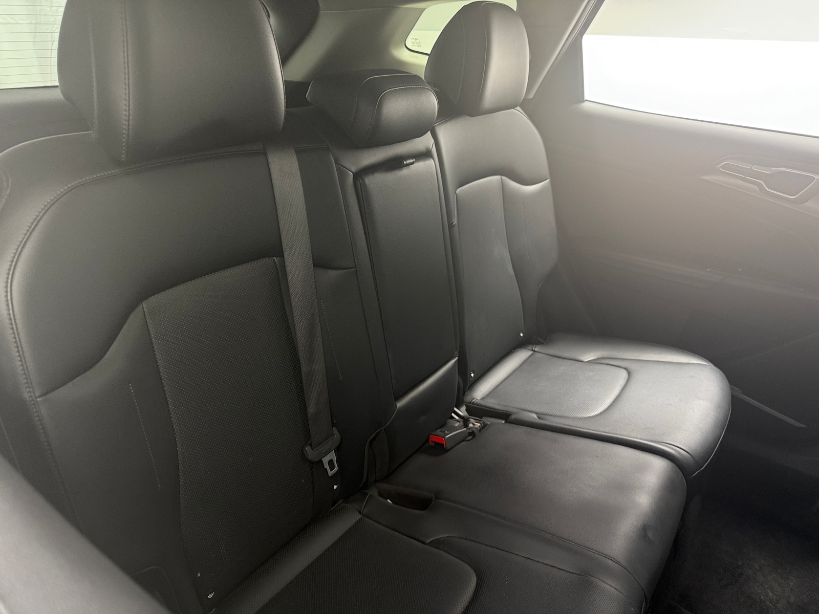 Thumbnail: 2023 Kia Sportage - 5