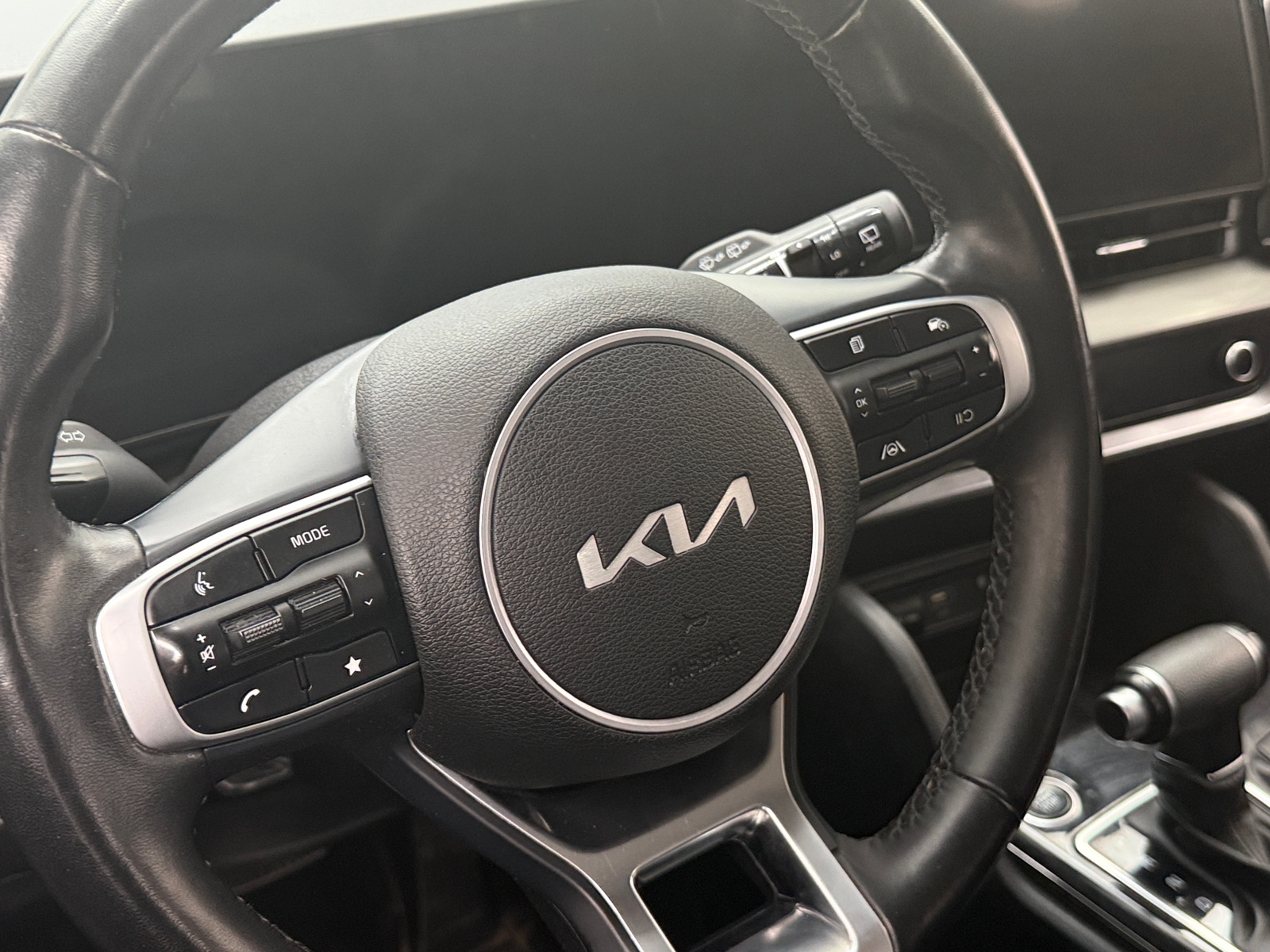 Thumbnail: 2023 Kia Sportage - 4