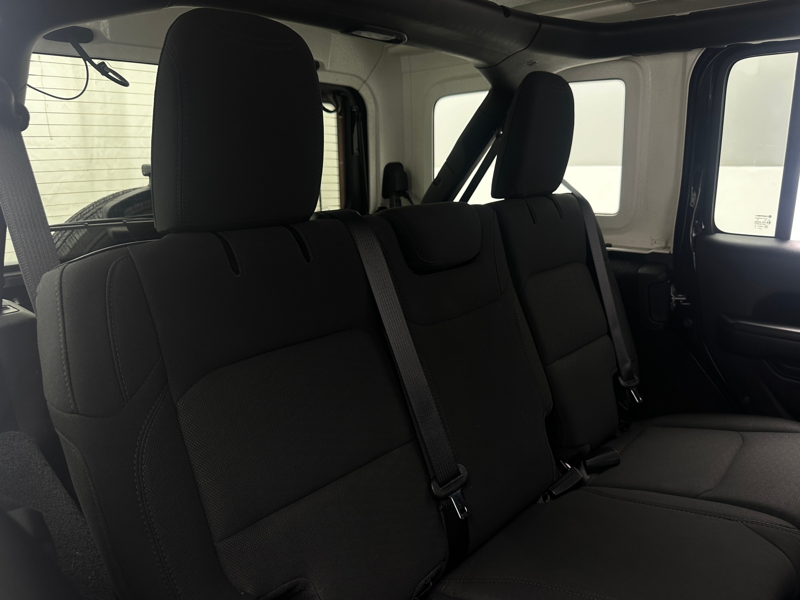 Thumbnail: 2020 Jeep Wrangler - 6