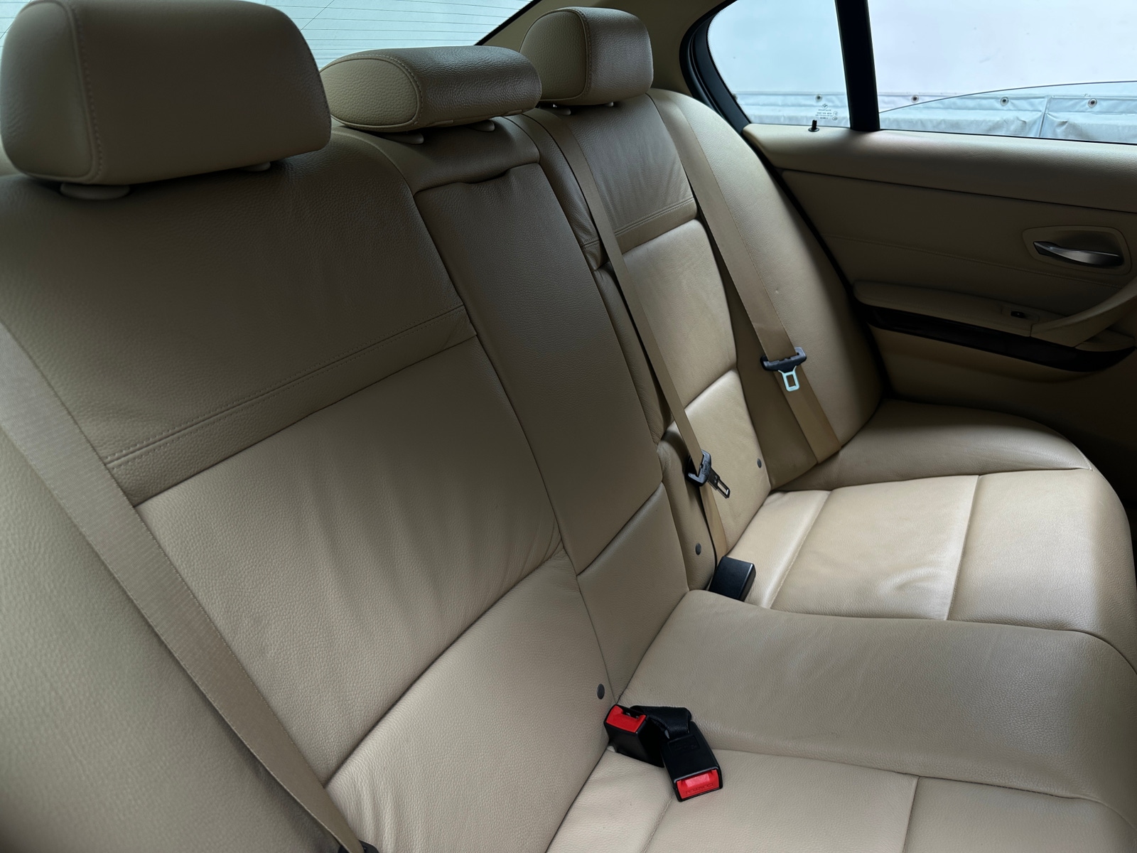 Thumbnail: 2011 BMW 3 Series - 5