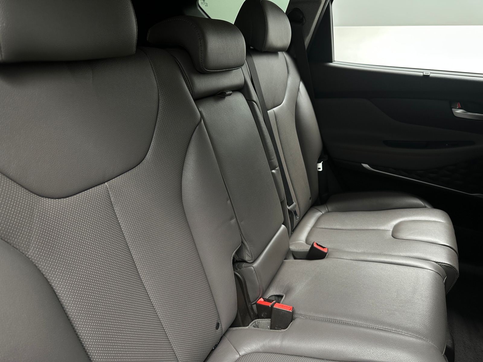 Thumbnail: 2020 Hyundai Santa Fe - 6