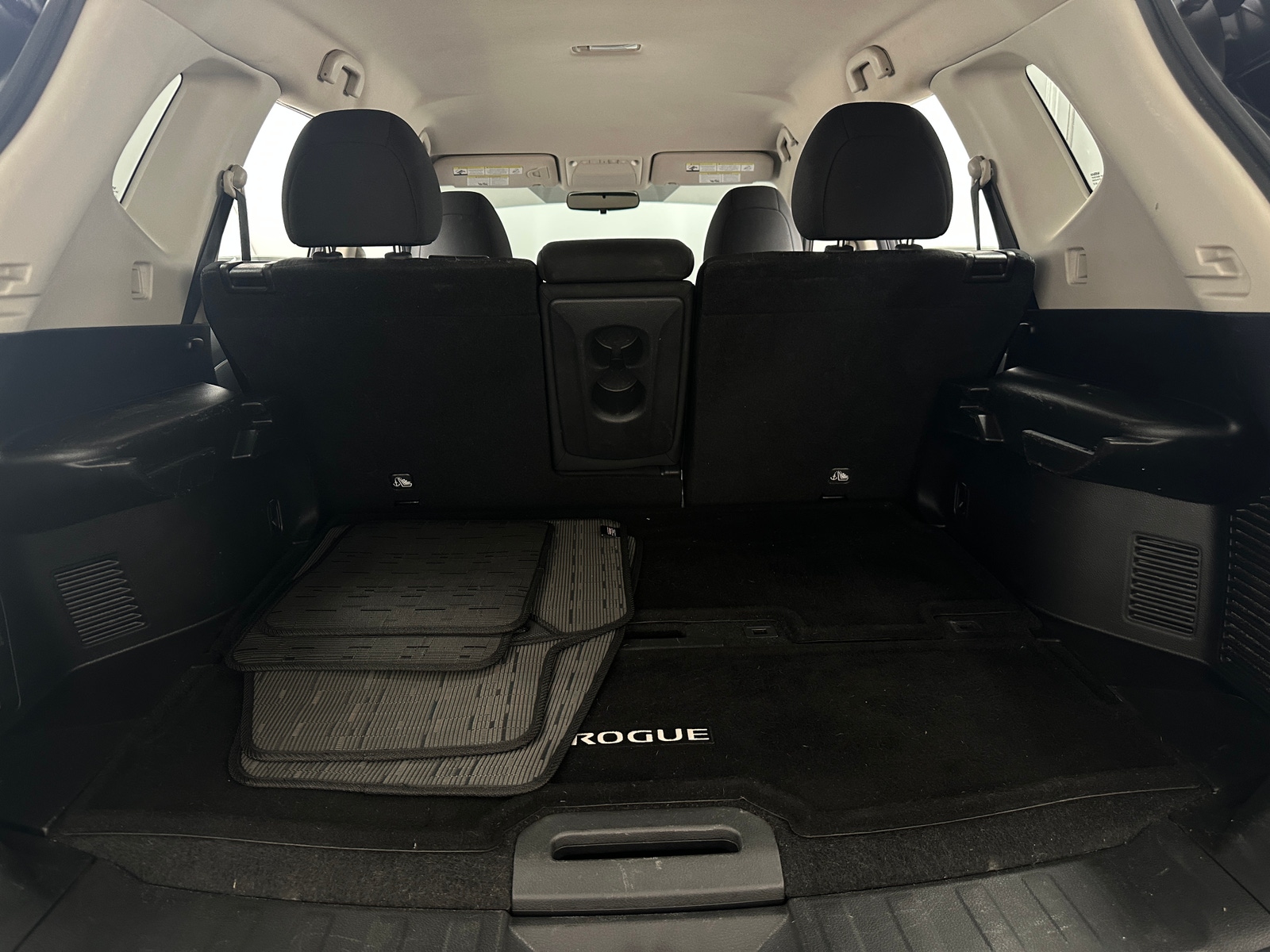 Thumbnail: 2018 Nissan Rogue - 7
