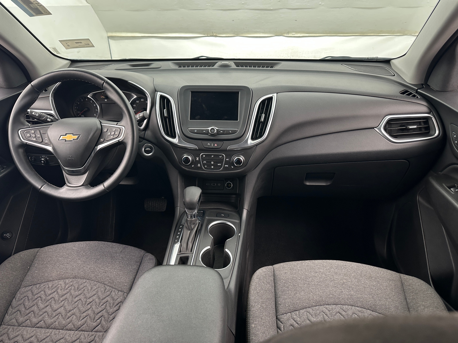 Thumbnail: 2024 Chevrolet Equinox - 3
