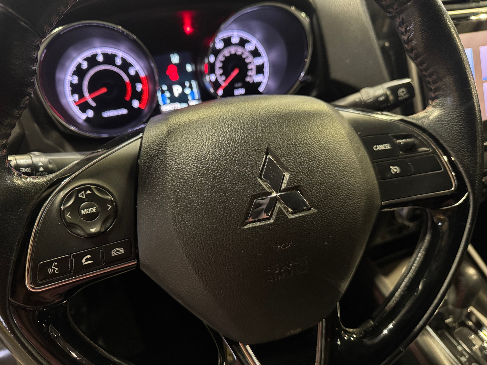 Thumbnail: 2021 Mitsubishi Outlander Sport - 5