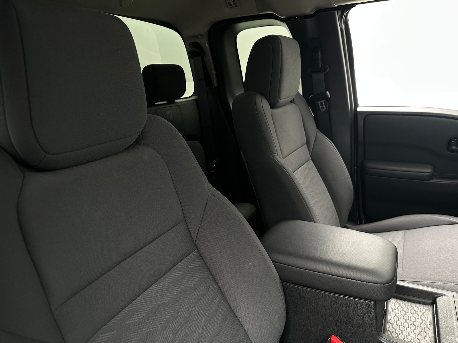 Thumbnail: 2024 Nissan Frontier - 2
