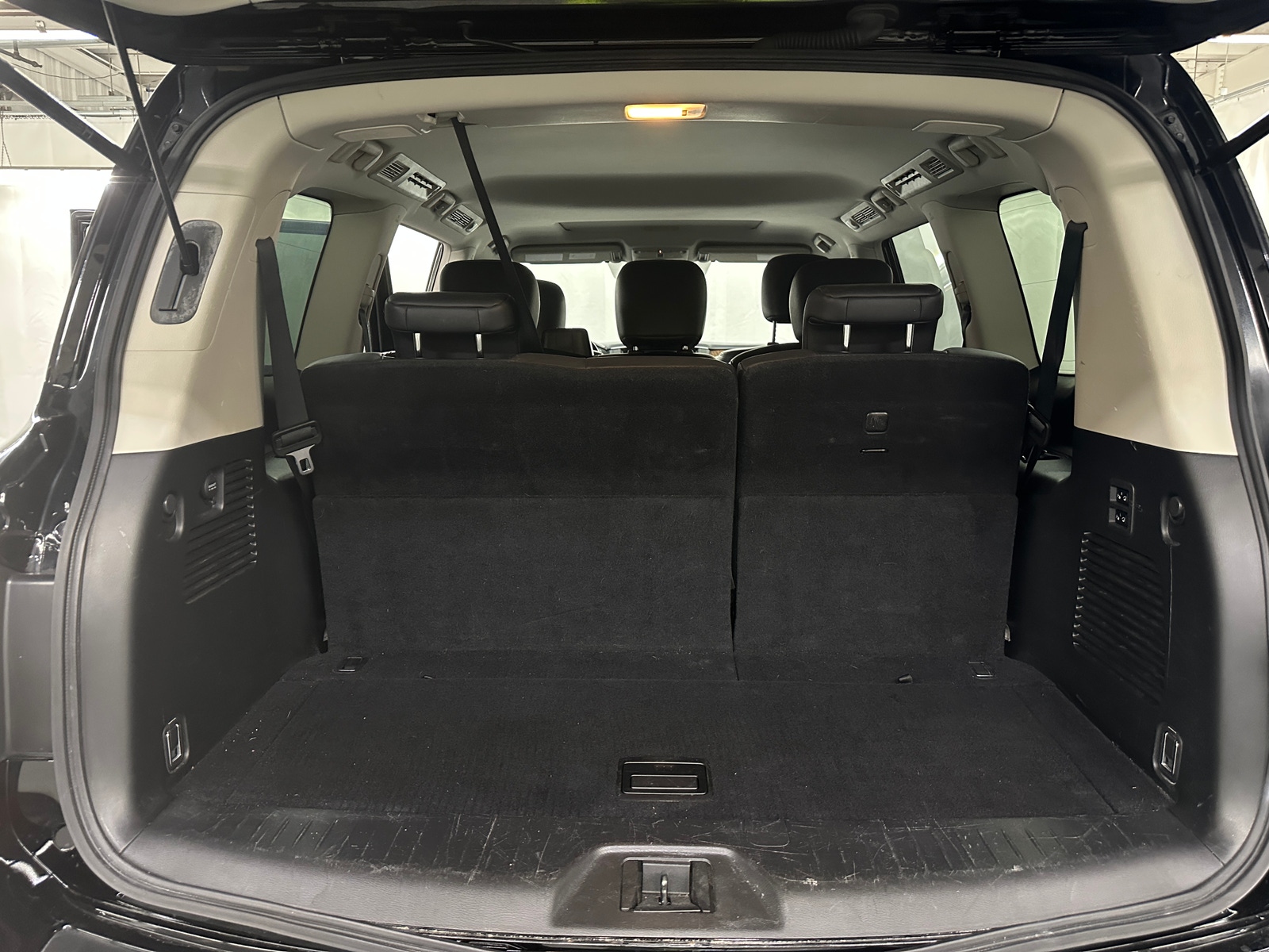 Thumbnail: 2019 Nissan Armada - 6